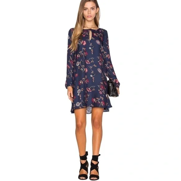Cupcakes and Cashmere Revolve Hazel Floral Dress in Gypsy Soul Womens Small - Picture 4 of 15